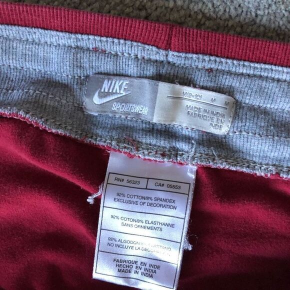 NIKE SPORTSWEAR FLEECE TRACKSUIT RED MAROON STRIPE SWEATPANTS WOMENS SIZE MEDIUM - Picture 5 of 6